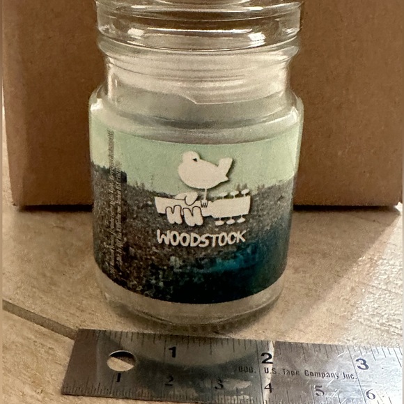 NWOT glass stash jar / Rainbow Crowd 6 oz. Jar - Picture 9 of 13